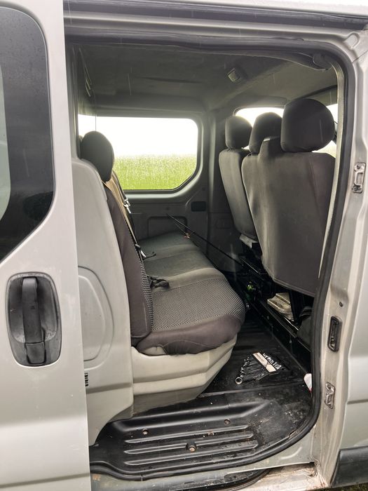 Опель віваро, Грус-Пас