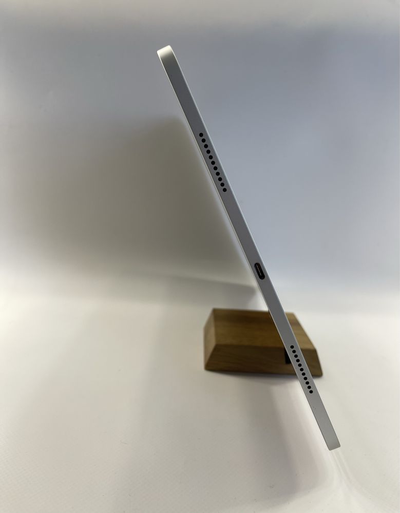 iPad Pro 12.9 5Gen M1 A2378 icloud lock заблокований