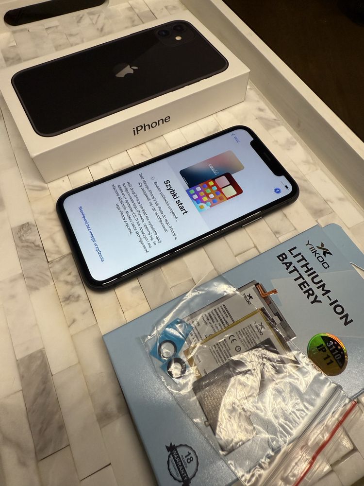 iPhone 11 64 GB stan bardzo dobry