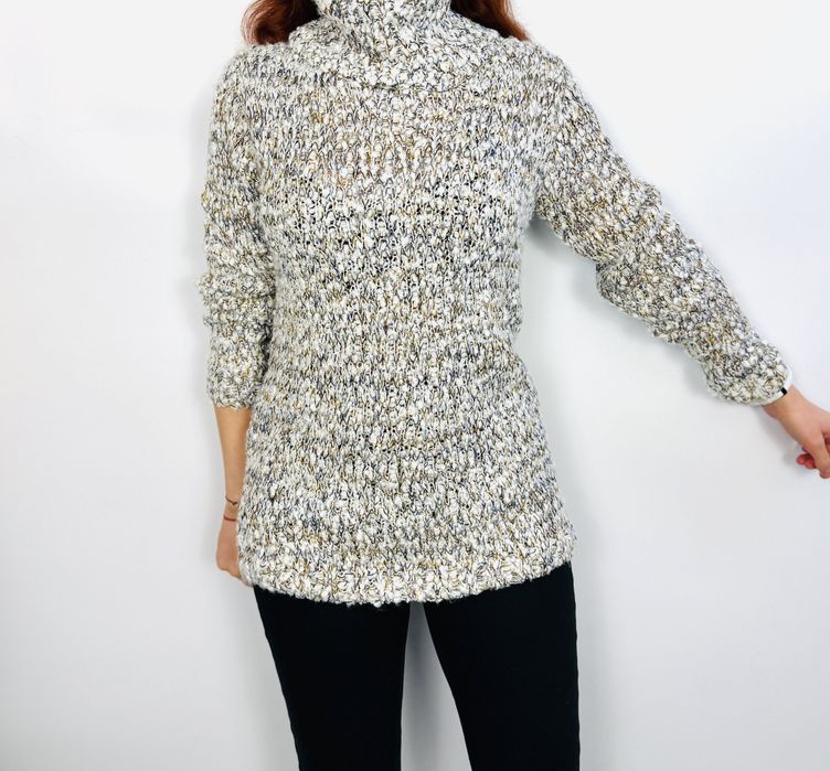 Gruby melanżowy sweter z golfem S 36 Papaya