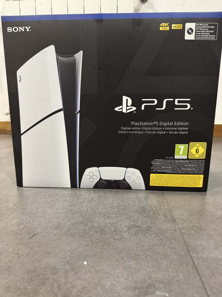 PS5 Slim Digital (1 TB)