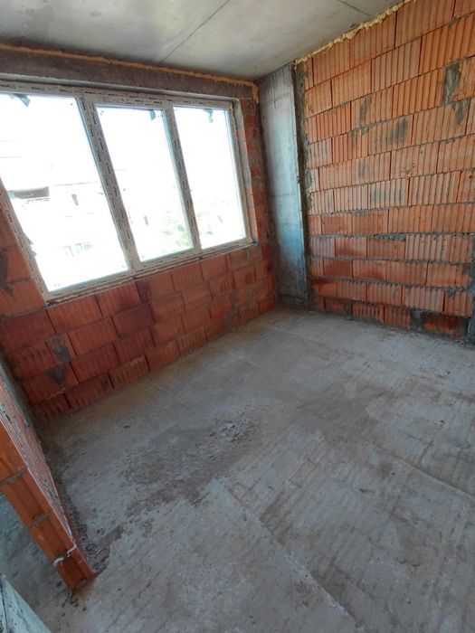 Продаж 2 кім квартира. Площа 62м2. У новобудові вул. Очеретяна