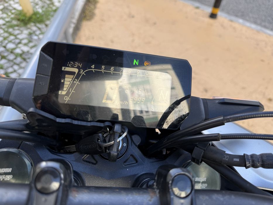 Vendo Honda Cb 125 r