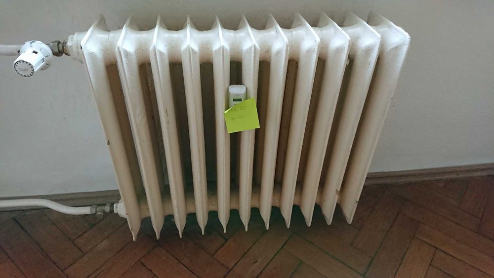 Grzejnik żeliwny 2 szt.