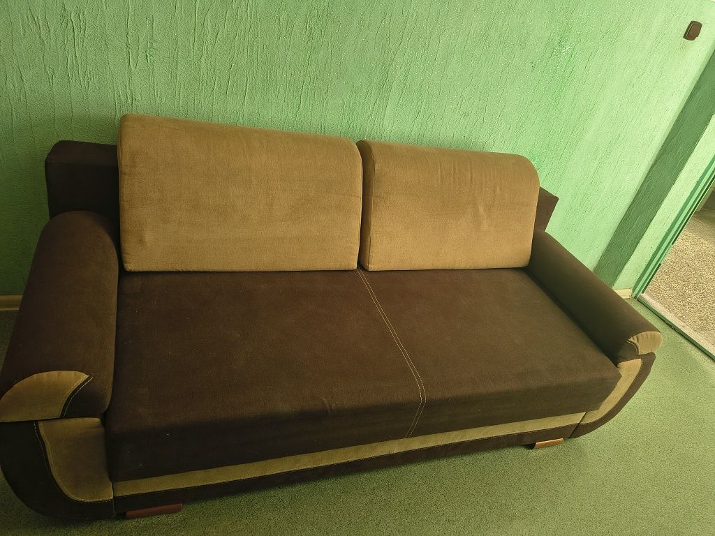 Sofa rozkładana.