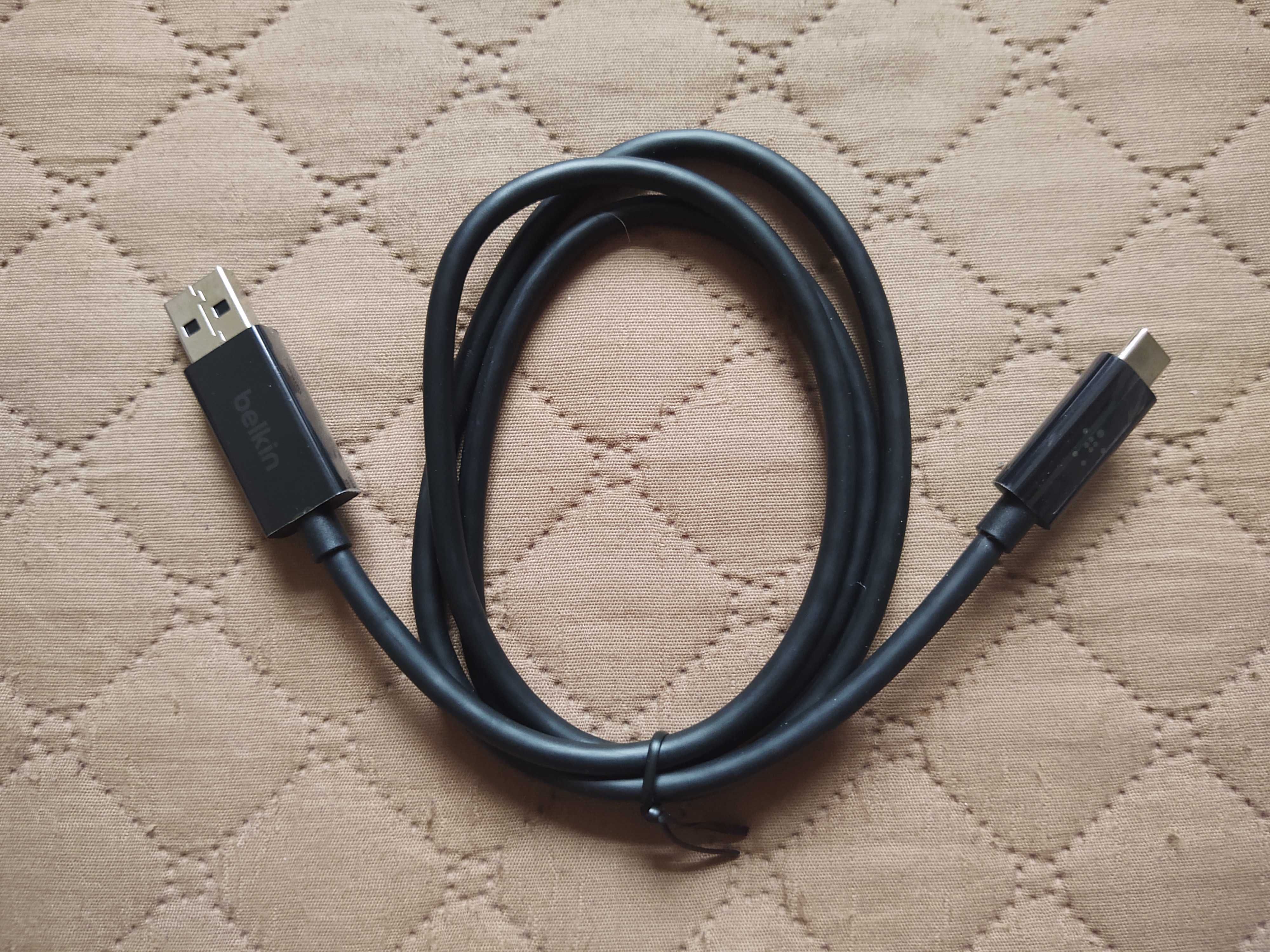Топовый кабель Belkin USB 3.1 10 Gbps USB-C to USB-A 1 m