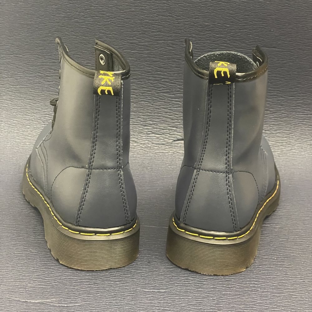 Glany botki kozaczki martensy klasyczne goth emo combat unisex