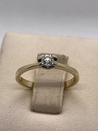 Золотое кольцо с бриллиантом 0,17ct