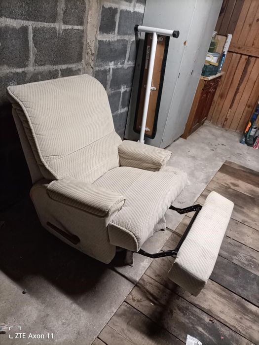 Kanapa obrotowa wygodna