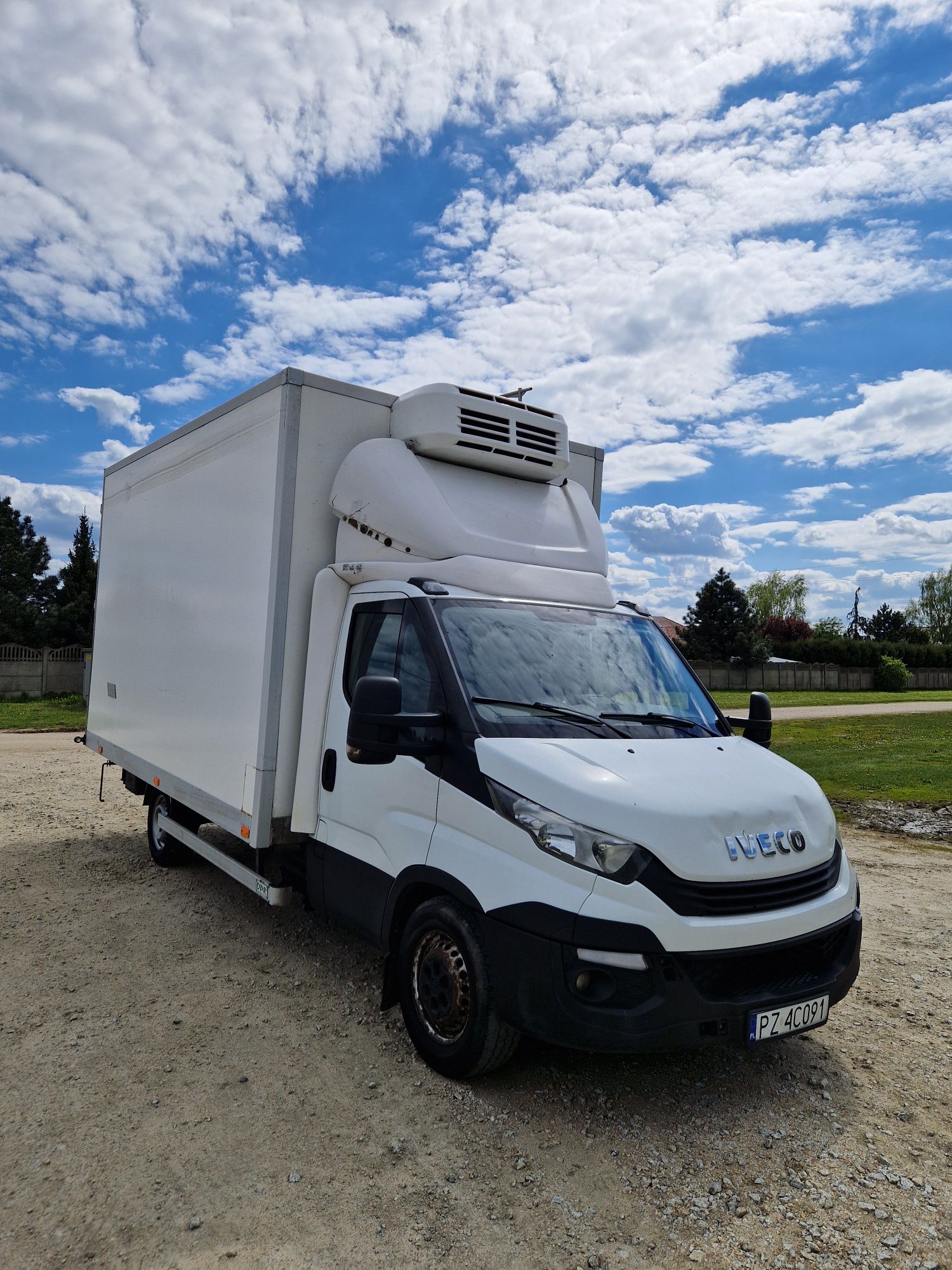 Iveco Daily chłodnia brutto