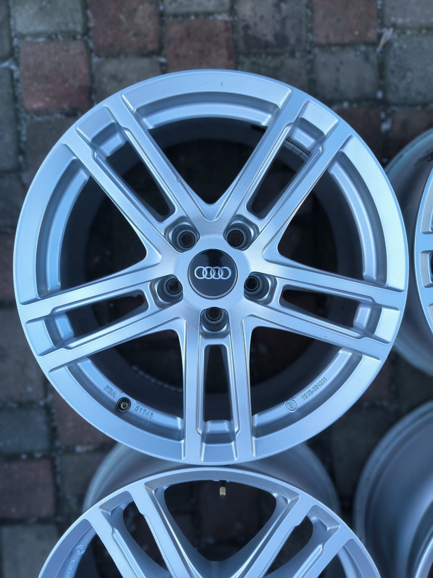 Felgi aluminiowe 17 Audi A3 A4 A5 A6 Allroad 5x112