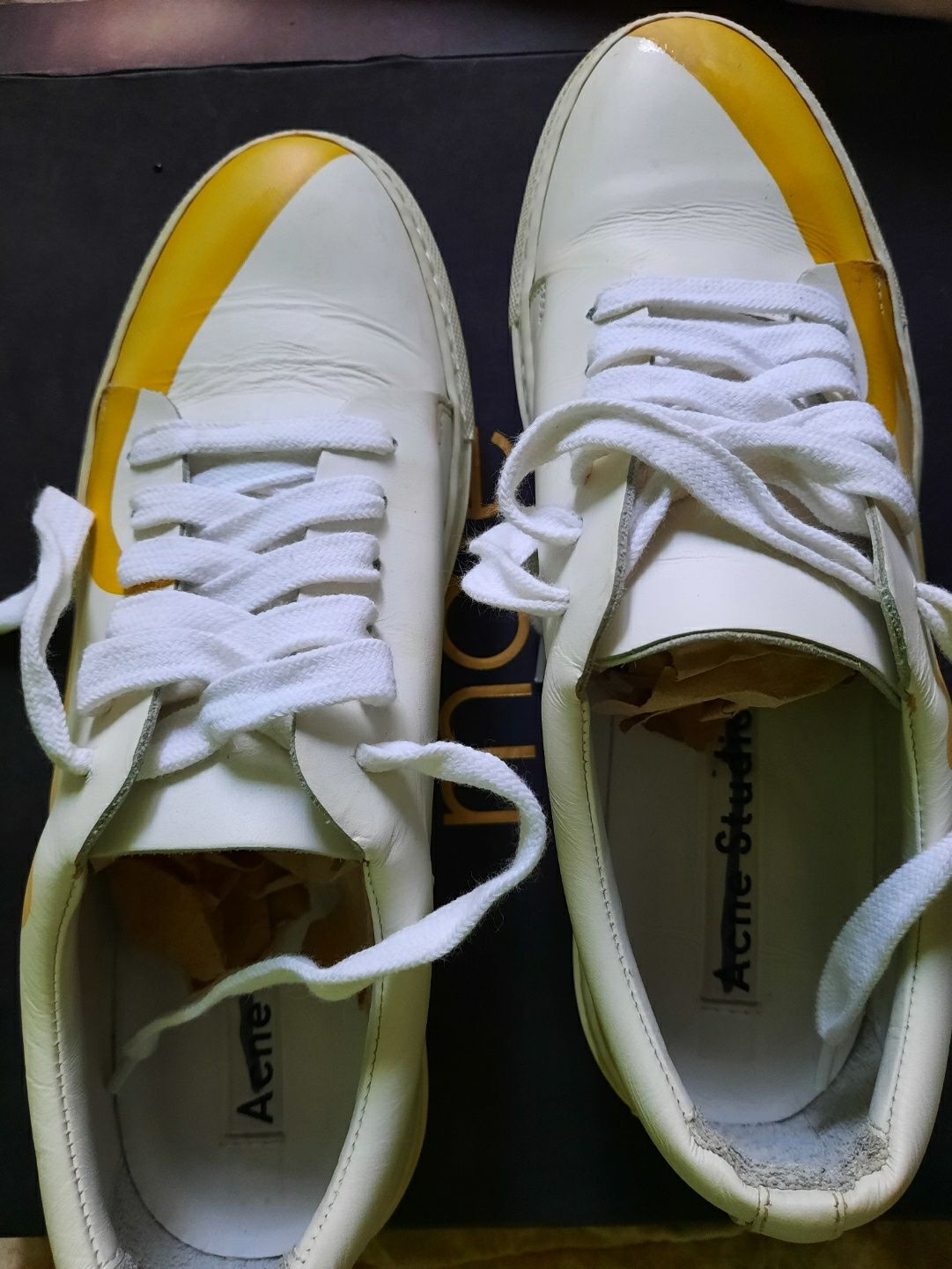 Acne, vick matie, maje оригинал