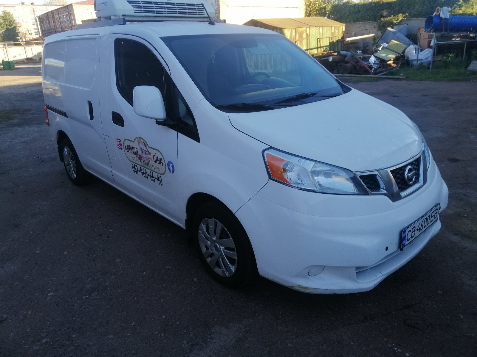 Продам nissan nv 200 холодильник