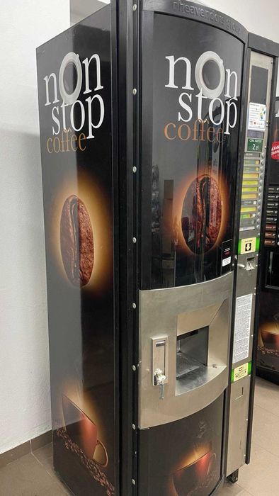 automat vendingowy kawowy Rheavendors