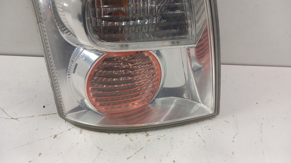 Toyota Corolla Verso Ii  Lampa Tył Lewy