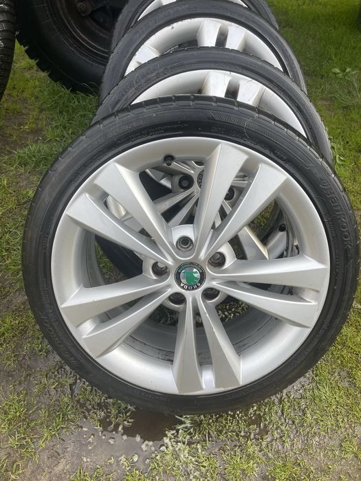 Продам диски з резиною