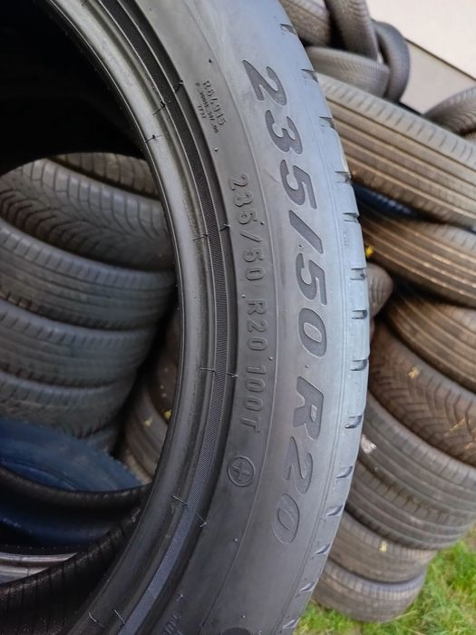 Sprzedam bardzo ładne opony Pirelli 235/50 r20