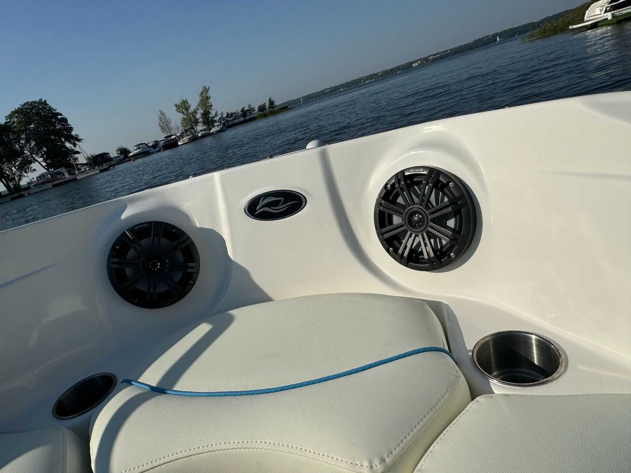 Rinker  wersja captiva !!  226 silnik 5.0 MPI     Faktura VAT 23%