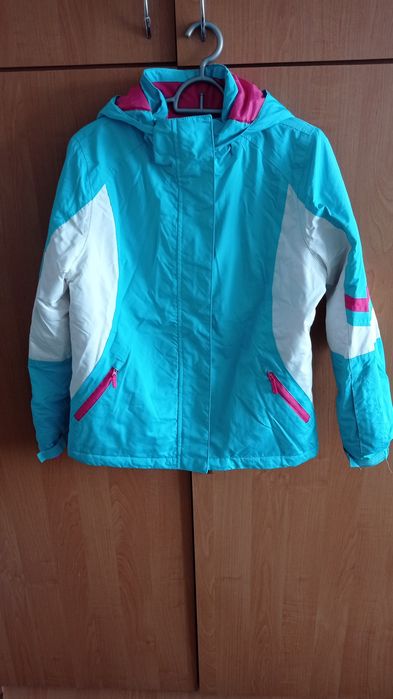 Продам лижну куртку