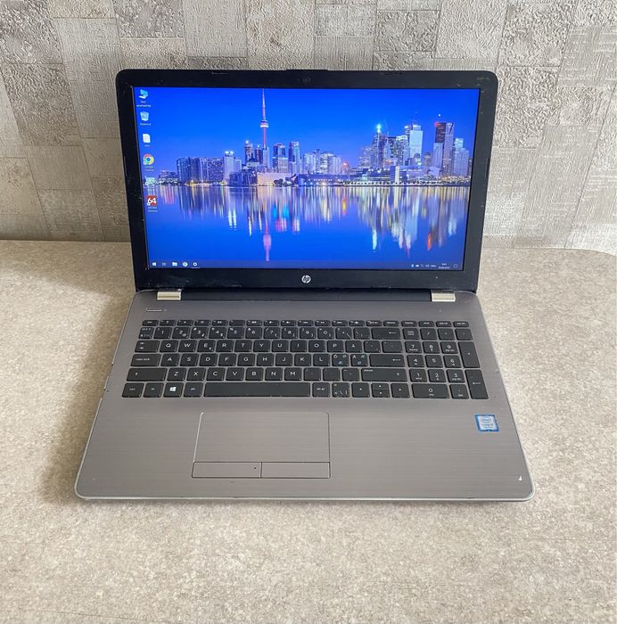 HP 250 G6 15.6" 8/128GB SSD i5-7200/ ідеальний для навчання/ FullHD