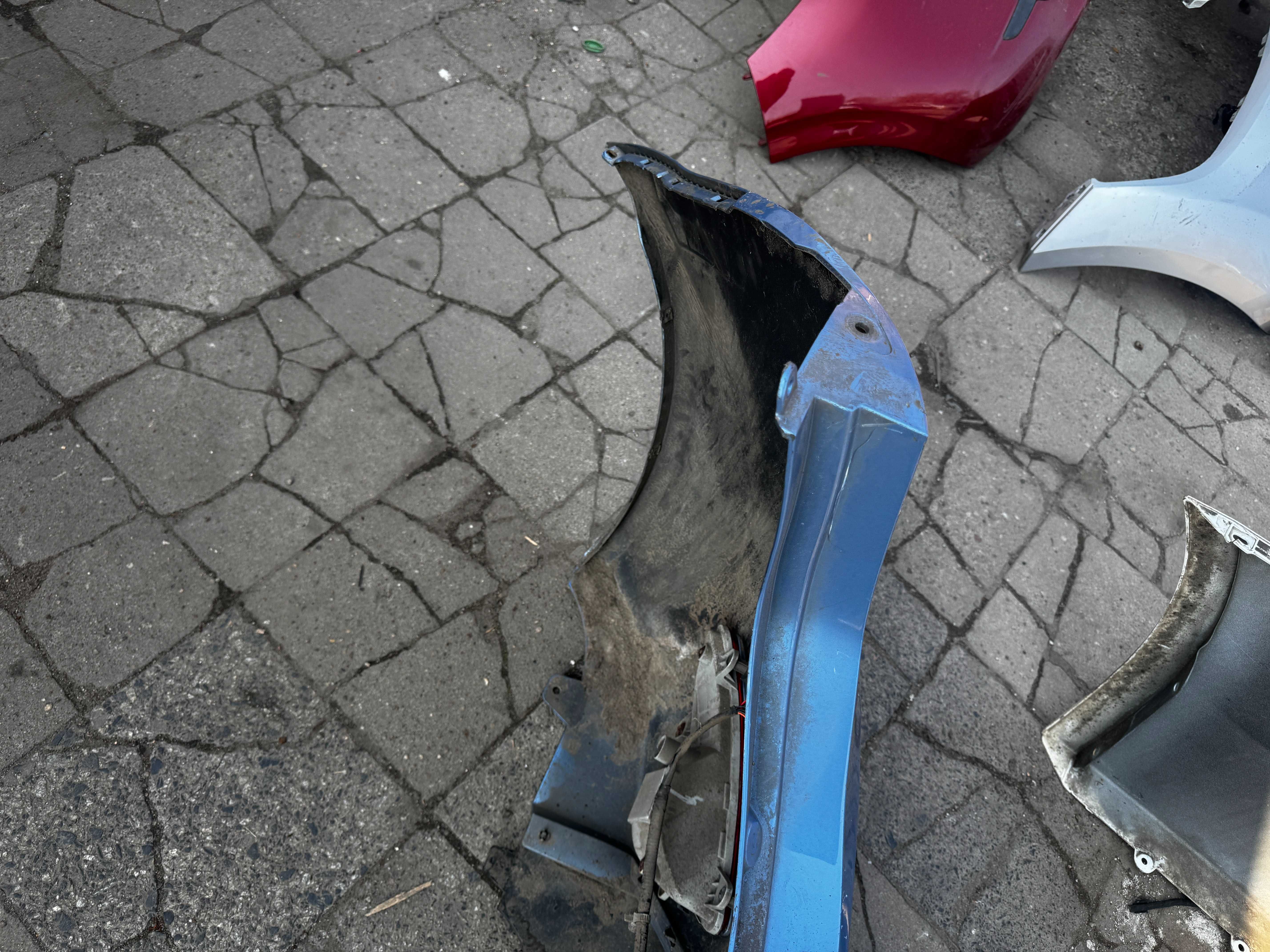 Zderzak tył i20 kompletny