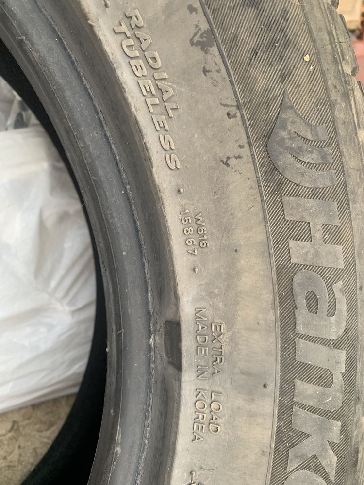 зимові шини Hankook Winter I*Cept iZ2 W616 235/55 R17 103T