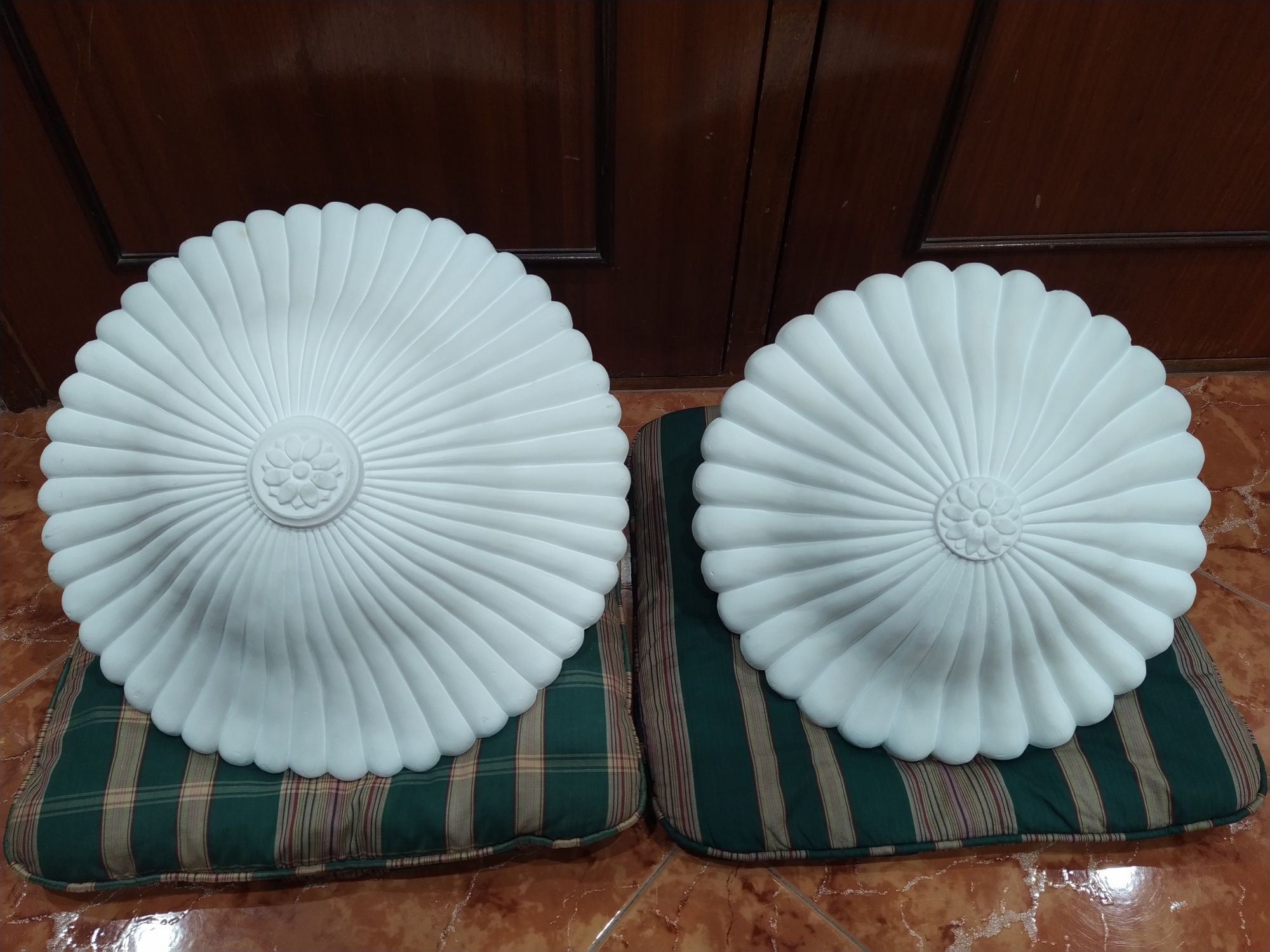 Candeeiro em gesso tecto decorativo casa quarto apartamento vivenda.