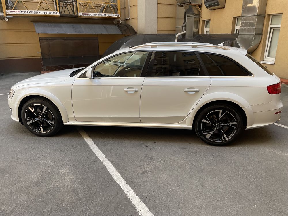 Audi A4 allroad оригінальний пробіг