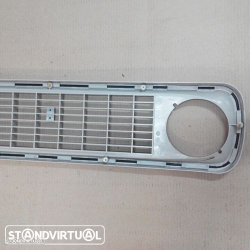 Grelha Renault 4 Novo