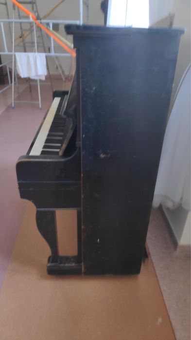 Witam mam do sprzadania stary fortepian