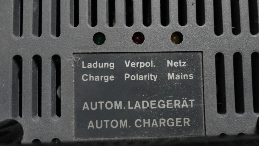 Зарядное устройство для необслуживаемых акб. 24V/6A. Германия!
