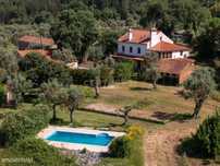 Quinta com 2,5 Hectares, Duas Casas e Muito Potencial