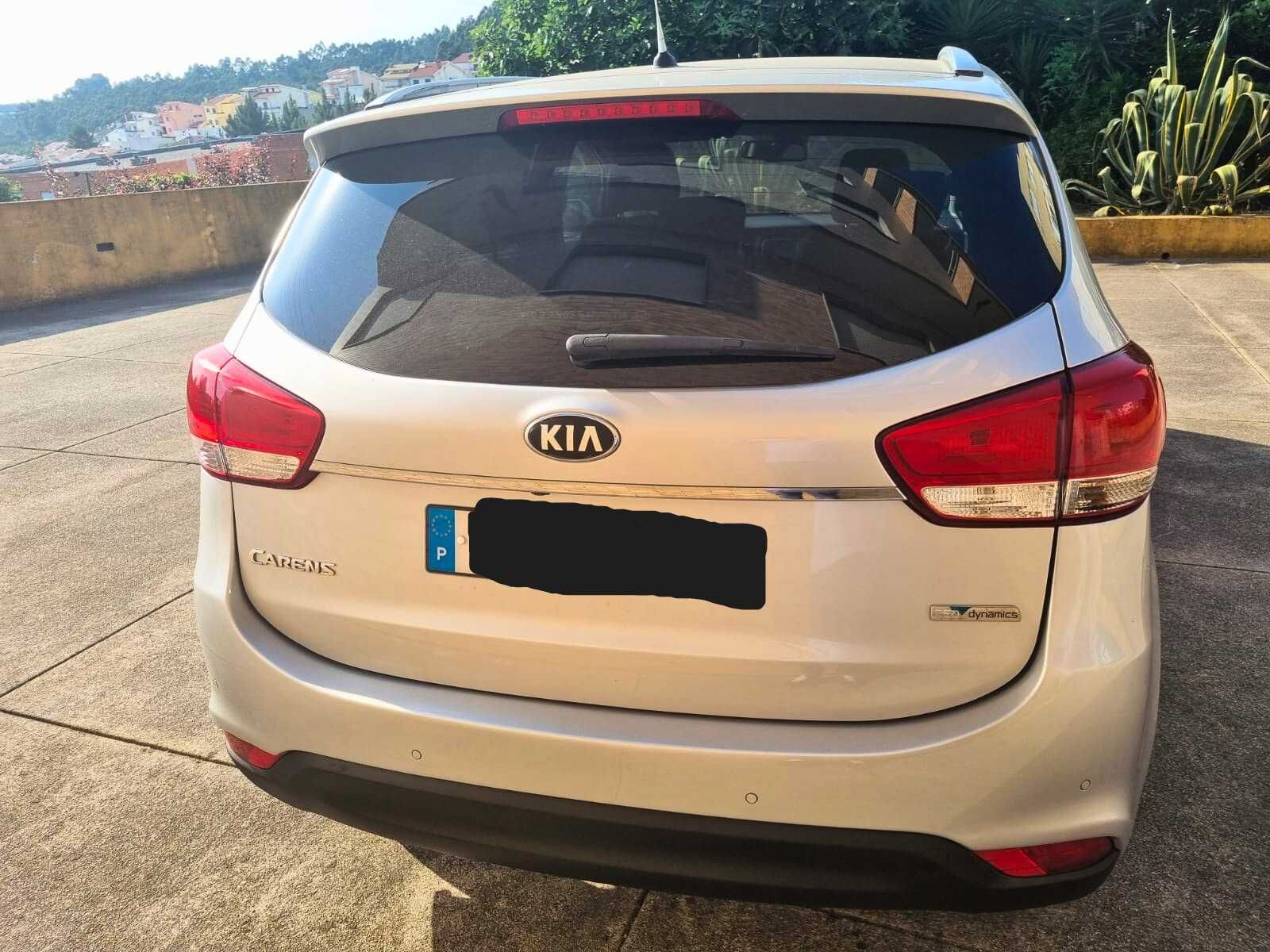Kia Carens 1.7 CRDi ISG TX .