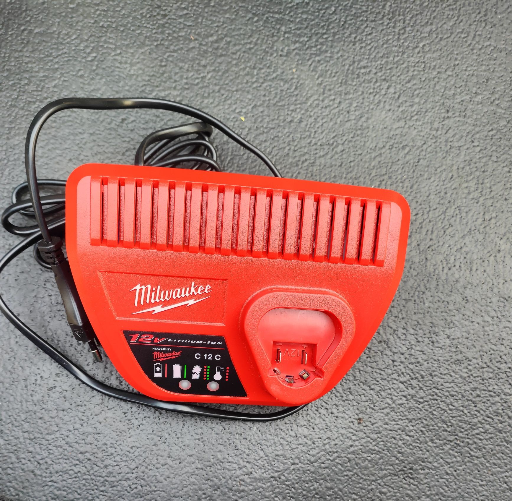 Wkrętarka Milwaukee M12FPD M12FDD