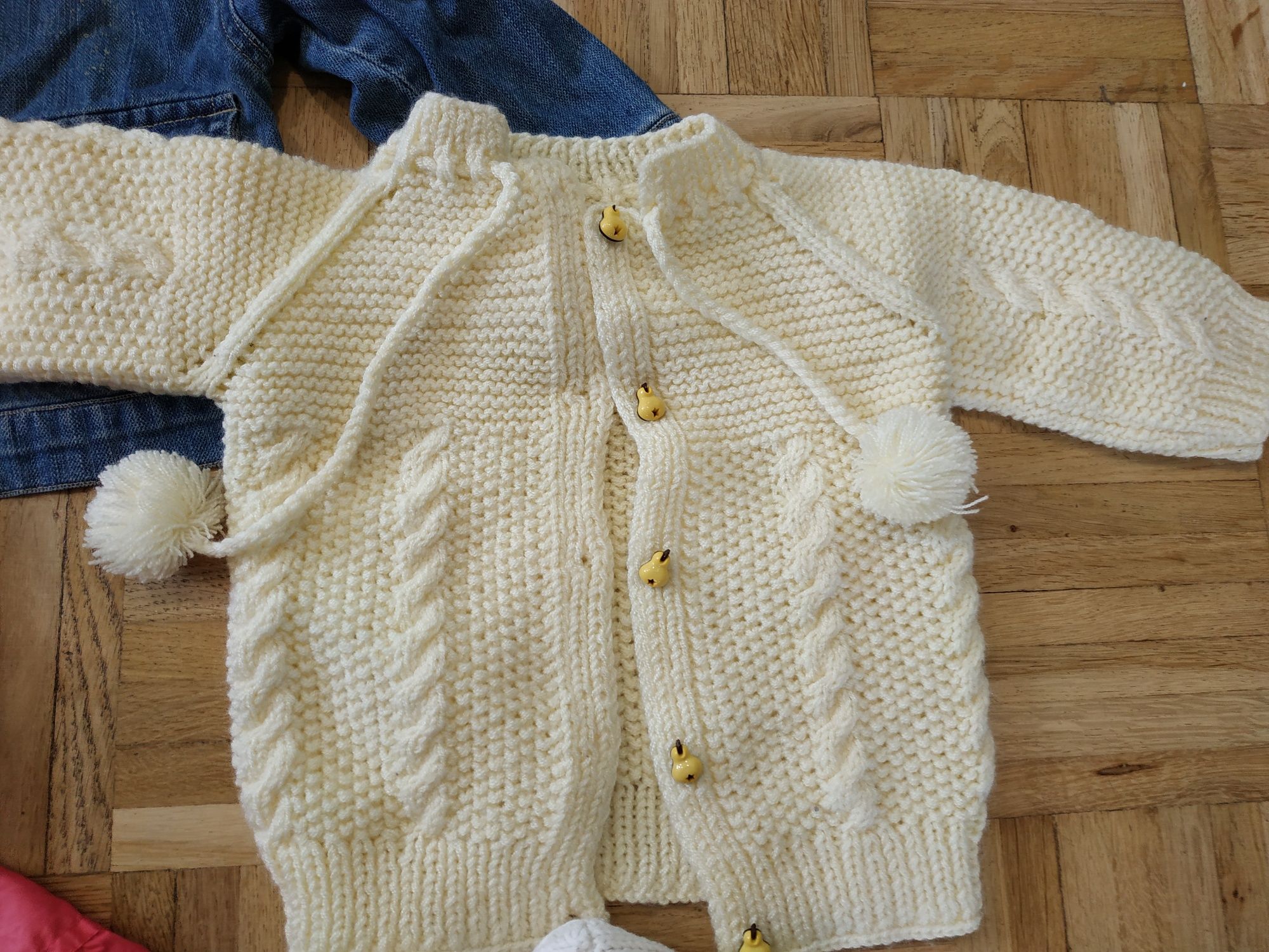 Zestaw 5x Kurtki sweterki dziecięce (wzrost 80 cm, wiek 0-12 miesięcy)