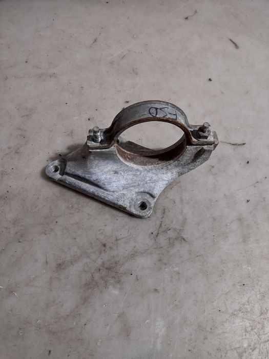 Ford Focus 11-18 Кронштейн подвесного подшипника / Форд Фокус