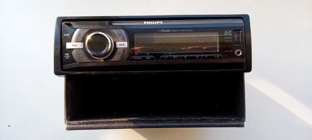 Автомагнітола Philips 1 din (дин) bluetooth