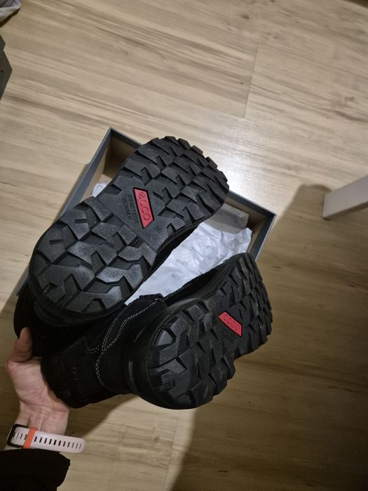 ecco śniegowce chłopięce gore tex kozaki 39