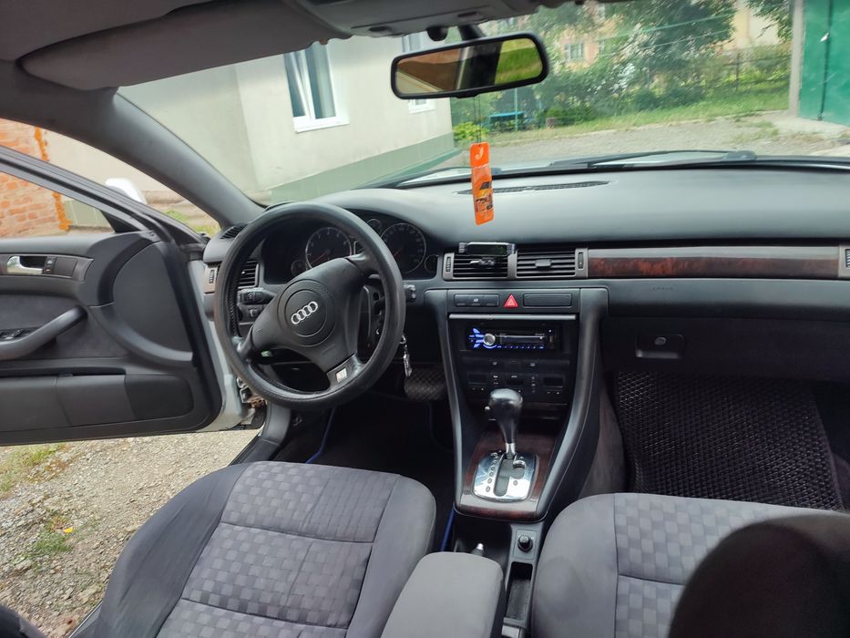 Ауді а6 с5 2.4 газ бензин