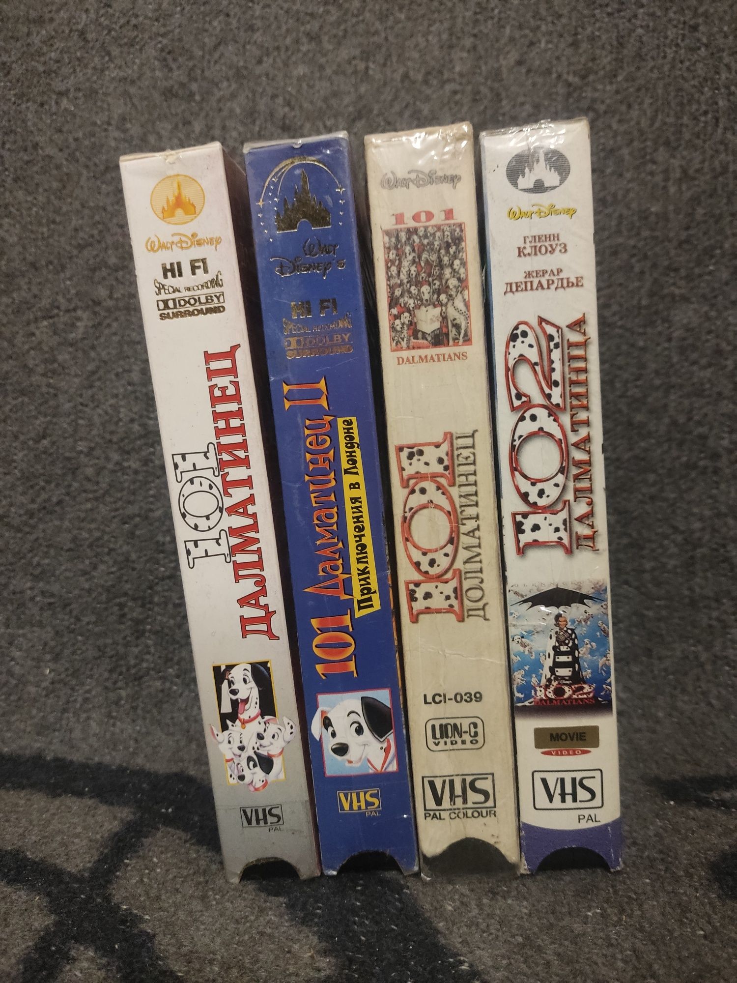 Продам видеокасеты 101 далматинец 1-2, 102 далматинца на VHS