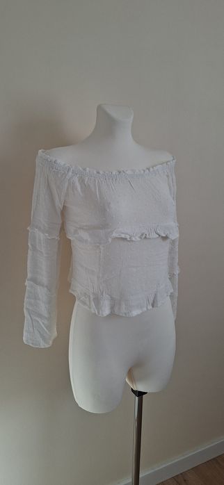 Bluzka hiszpanka krótka kolor biały falbanki kropki Sinsay rozm. XS