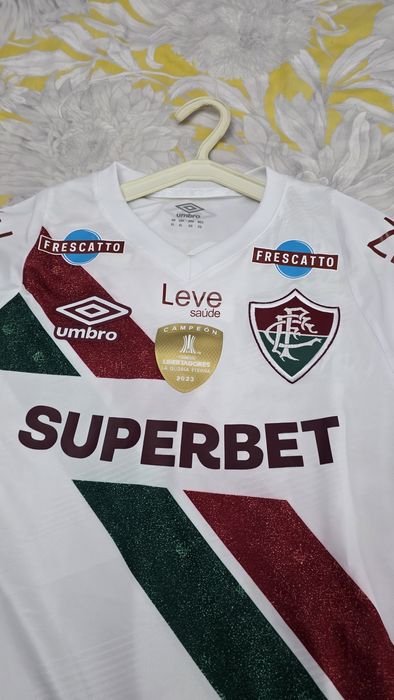 Camisa branca fluminense