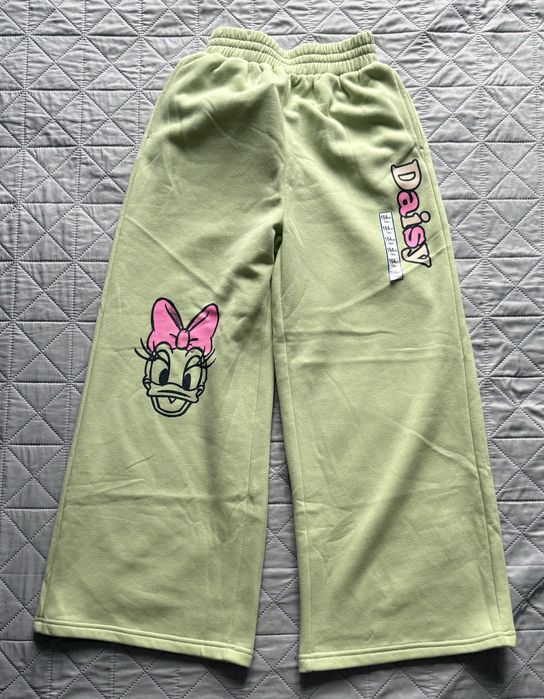 Нові широкі утеплені флісові штани 152 зріст Reserved для дівчинки