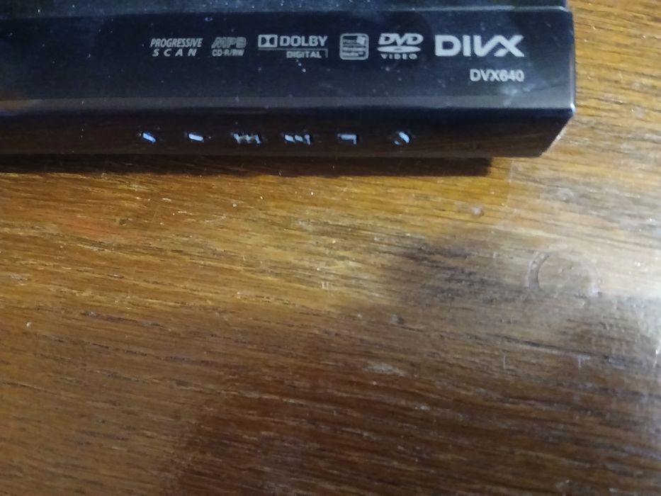 Panasonic Amplituner-kino domowe,5 głośników+subwoofer+DVD.