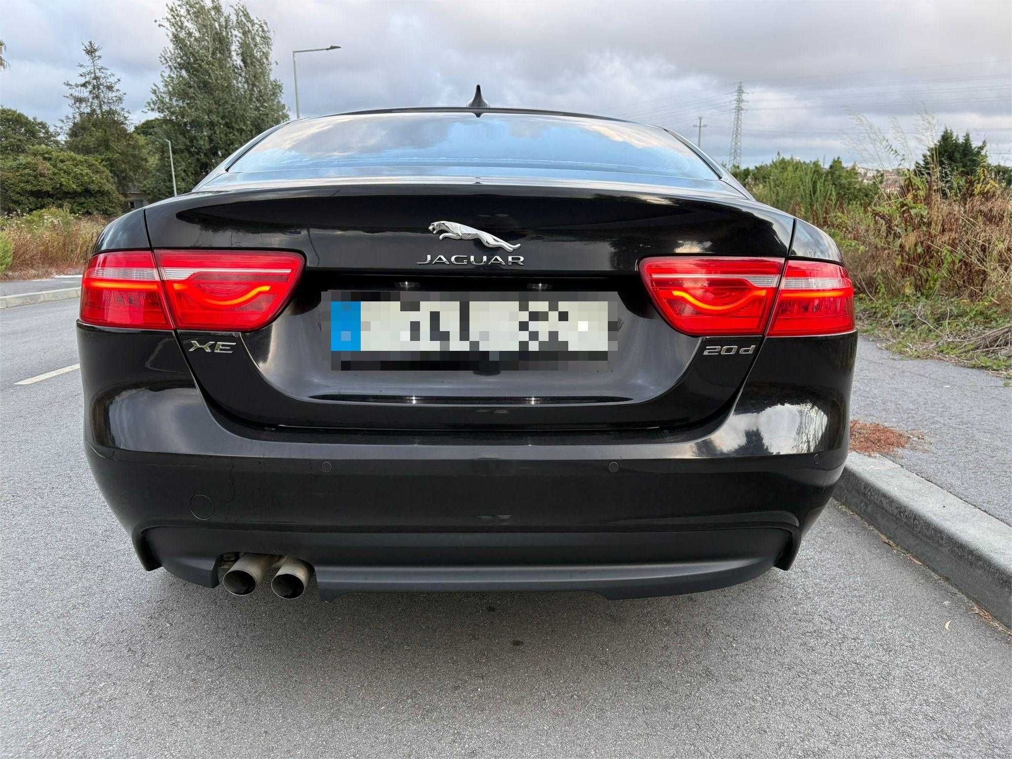 Jaguar XE 2.0 D Aut /Possibilidade de financiamento