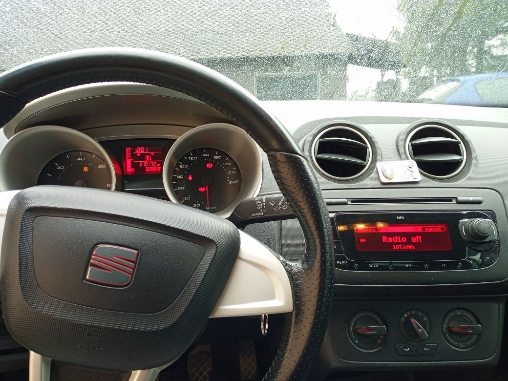 SEAT IBIZA 1.6 2010
