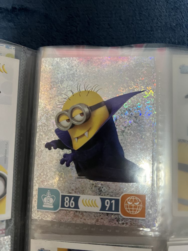 Album z kartami Minionki