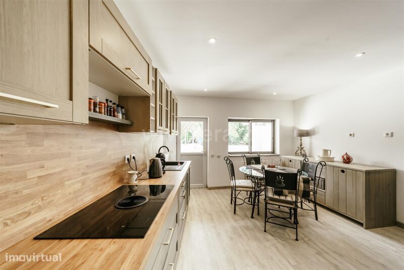 Casa Senhorial T4 / Belmonte, Inguias