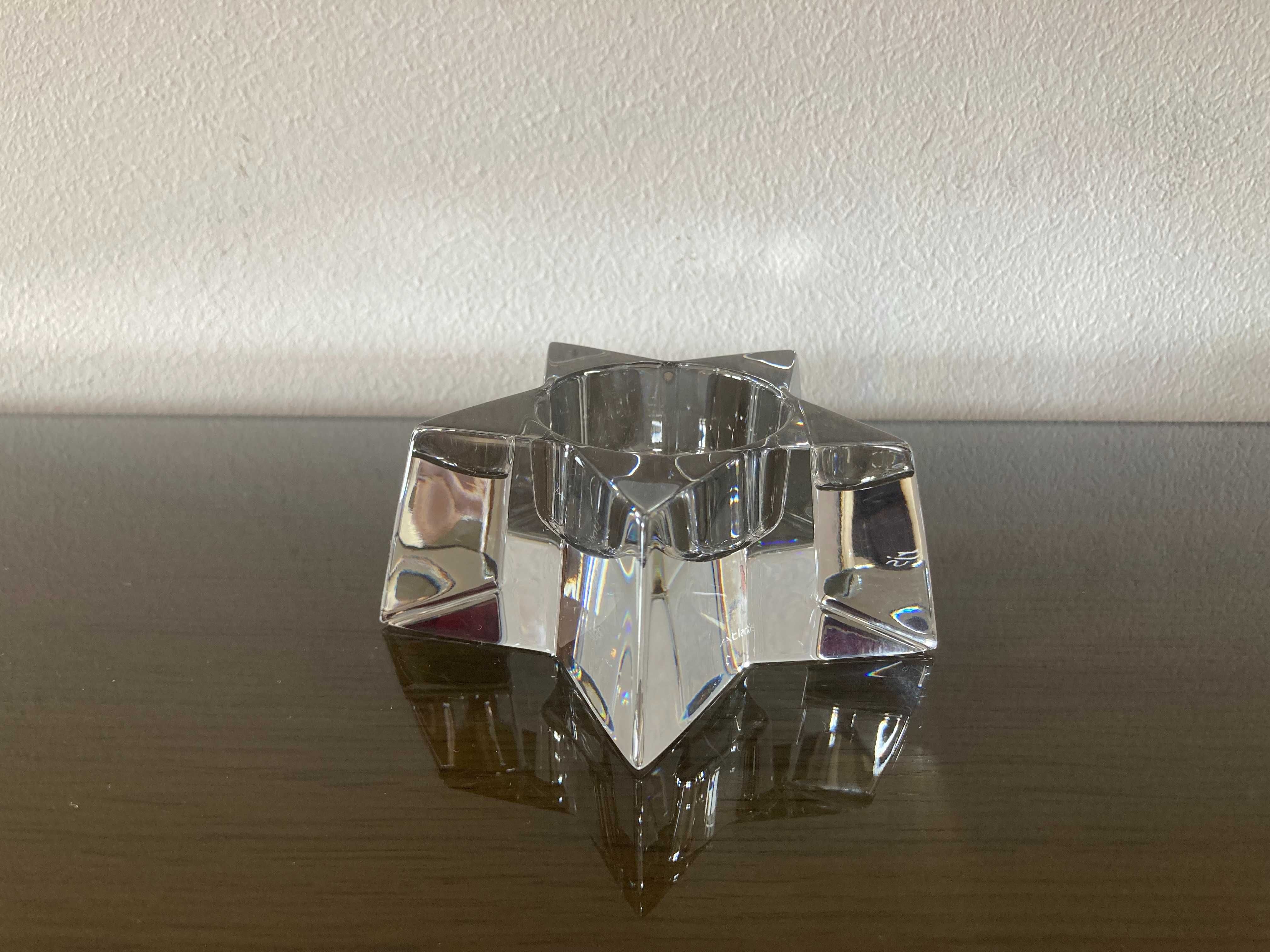 Castiçal de cristal marca Atlantis sem uso