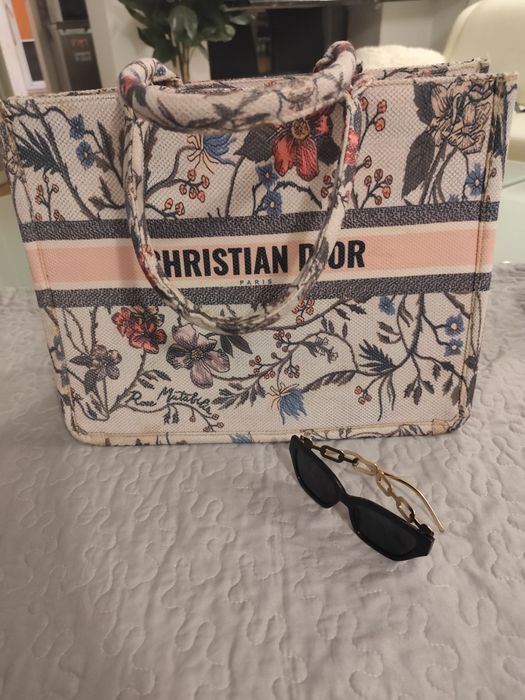 Piękna duża ala Dior